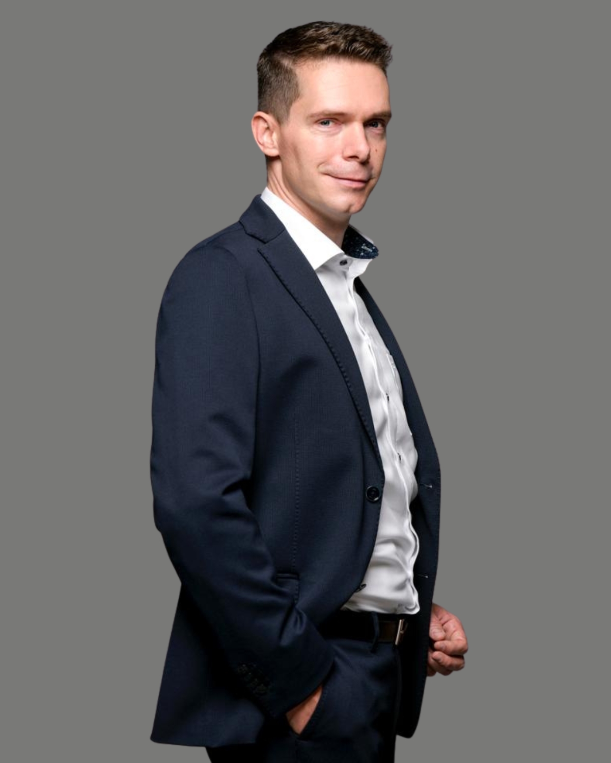 Dominik Engel, Co-Founder und CEO von LUYA'S Consulting